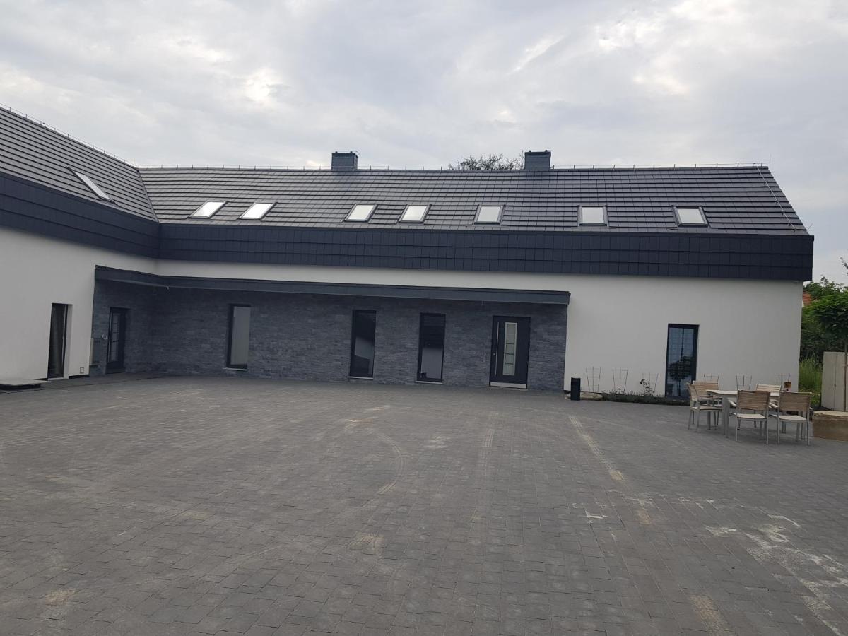 Mlynska 8 Opole-Gorki Vila Exterior foto