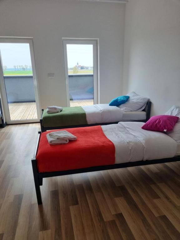 Mlynska 8 Opole-Gorki Vila Exterior foto